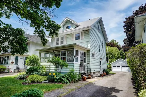 36 Wilsonia Rd, Rochester, NY 14609