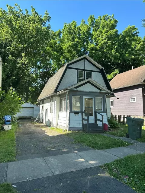 423 Cottage St, Rochester, NY 14611