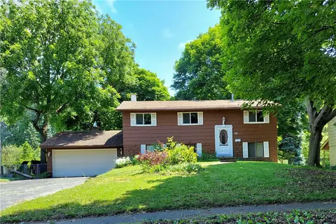 50 Ballad Ave, Greece, NY 14626