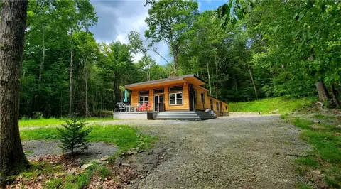 1283 N Sanford Rd, Sanford, NY 13730
