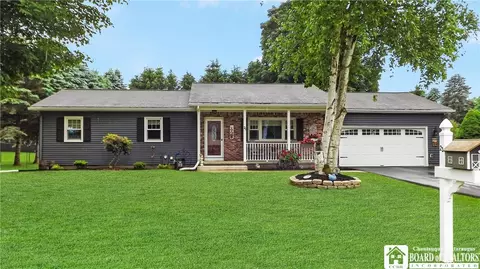 21 Centennial St, Carroll, NY 14738