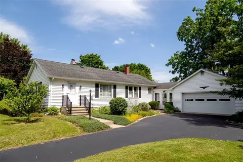 4339 Caledonia Avon Rd, Caledonia, NY 14423
