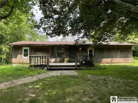 4444 Mahanna Rd, Ellery, NY 14712