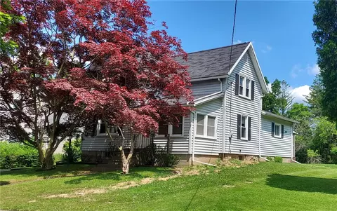 8 Livingston St, Geneseo, NY 14454