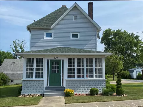 220 Poplar St, Kane, PA 16735