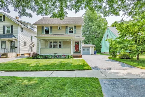 173 Culver Pkwy, Irondequoit, NY 14609