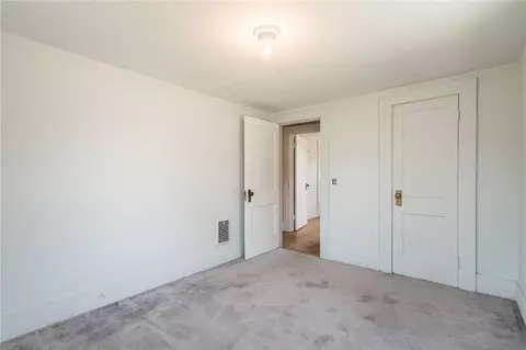 75 Elder St, Gates, NY 14606 photo 19