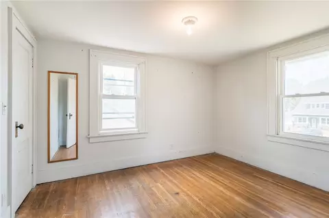 75 Elder St, Gates, NY 14606 photo 16