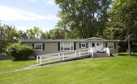 7213 Tilton Rd, Bristol, NY 14469
