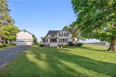 3544 Old Mill Rd, Seneca, NY 14561