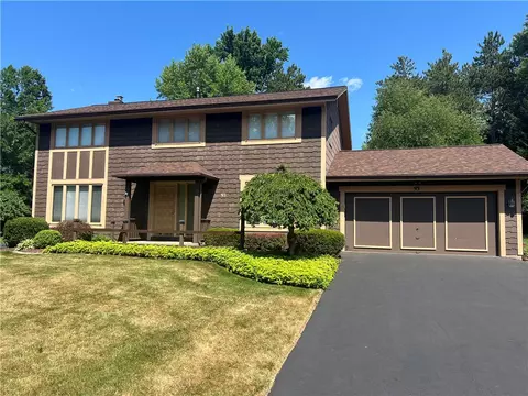 93 Stover Rd, Chili, NY 14624