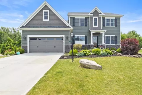 1058 Lakemist Trl, Ontario, NY 14519