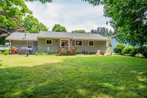83 Winona Blvd, Irondequoit, NY 14617 photo 20