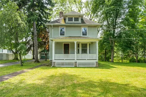 1365 Spencerport Rd, Gates, NY 14606