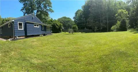 283 Eaton Rd, Irondequoit, NY 14617 photo 5