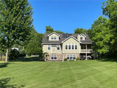 4571 Cottage City Rd, Canandaigua, NY 14424