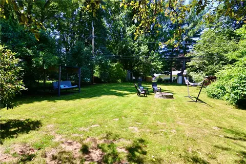 315 Walzer Rd, Irondequoit, NY 14622 photo 18