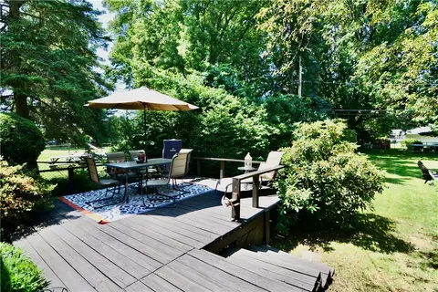 315 Walzer Rd, Irondequoit, NY 14622 photo 17