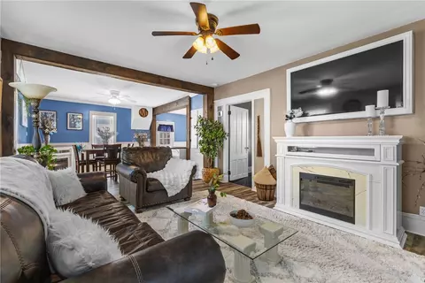 77 Phelps St, Lyons, NY 14489 photo 10