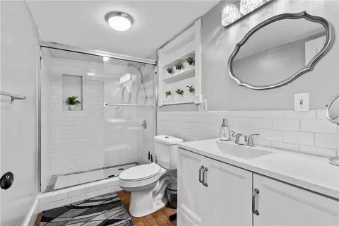 77 Phelps St, Lyons, NY 14489 photo 37