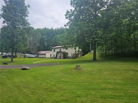 4546 Paylor Rd, Wolcott, NY 14590