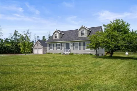 3978 Stoddard Rd, Canandaigua, NY 14424