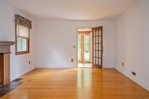 107 Covington Rd, Irondequoit, NY 14617 photo 11