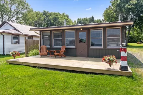 13160 Sunset Parkway Dr, Carlton, NY 14571