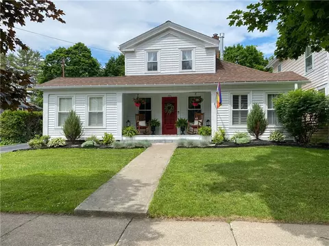 104 Pioneer St, Otsego, NY 13326
