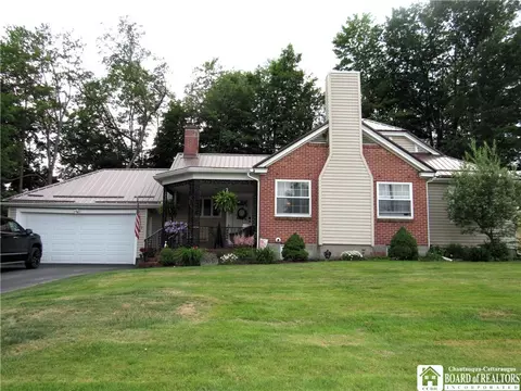 166 Yolande Ave, Ellicott, NY 14701
