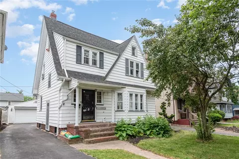 291 Genesee Park Blvd, Rochester, NY 14619