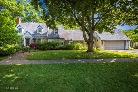 446 Antlers Dr, Rochester, NY 14618
