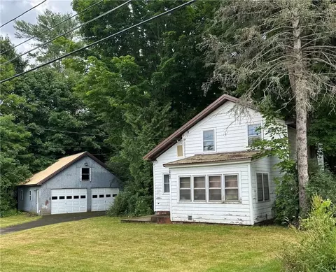 3945 County Route 45, Volney, NY 13126