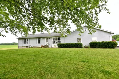 6495 Groveland Hill Rd, Groveland, NY 14462