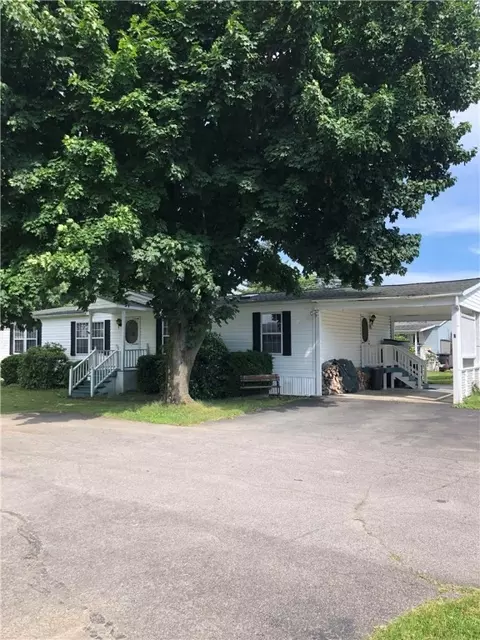 4 Sycamore Ln, Oneonta, NY 13820