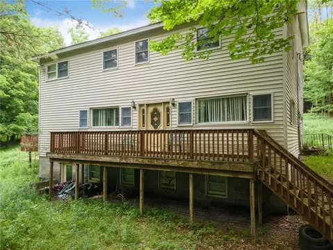 522 Konchar Rd, Maryland, NY 12116