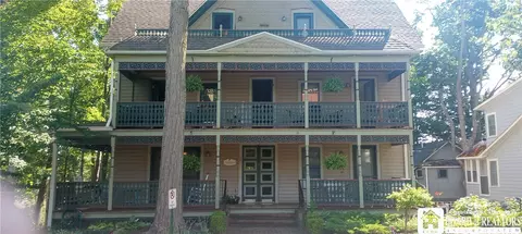 1 Roberts Ave, Chautauqua, NY 14722