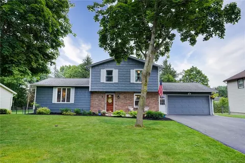 3 White Fawn Run, Chili, NY 14624