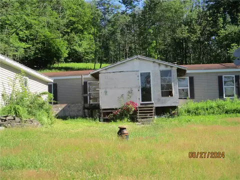 243 Springsteen Rd, Windsor, NY 13865