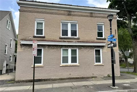 68 Mitchell St, Rochester, NY 14621
