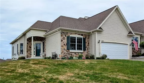1075 Chapel Hill Dr, Victor, NY 14564