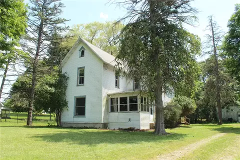 109 Seneca St, Starkey, NY 14537