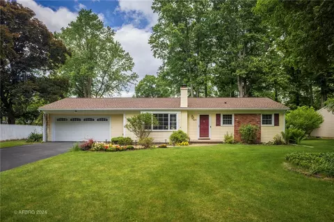 63 Harvest Rd, Perinton, NY 14450