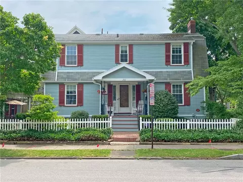 210 Brunswick St, Rochester, NY 14607