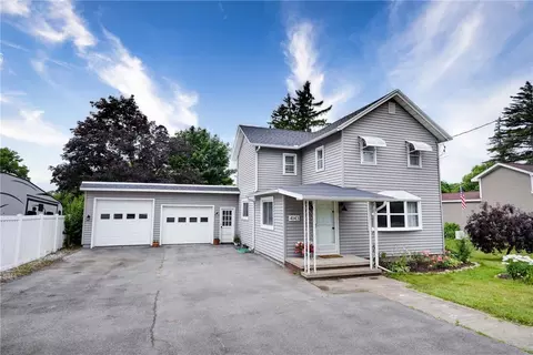 4143 N Main St, North Rose, NY 14516