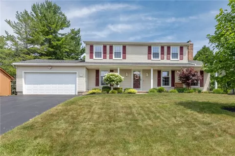 40 Essla Dr, Greece, NY 14612