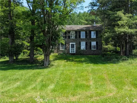 418 Backus Rd, New Lisbon, NY 13315