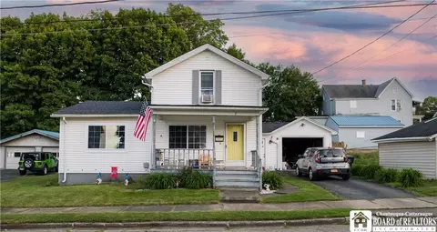 2 Partridge St, Jamestown, NY 14701