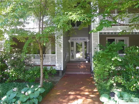 8 Morris Ave #A-2, Chautauqua, NY 14722