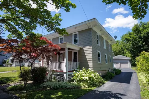 1726 Rochester St, Lima, NY 14485
